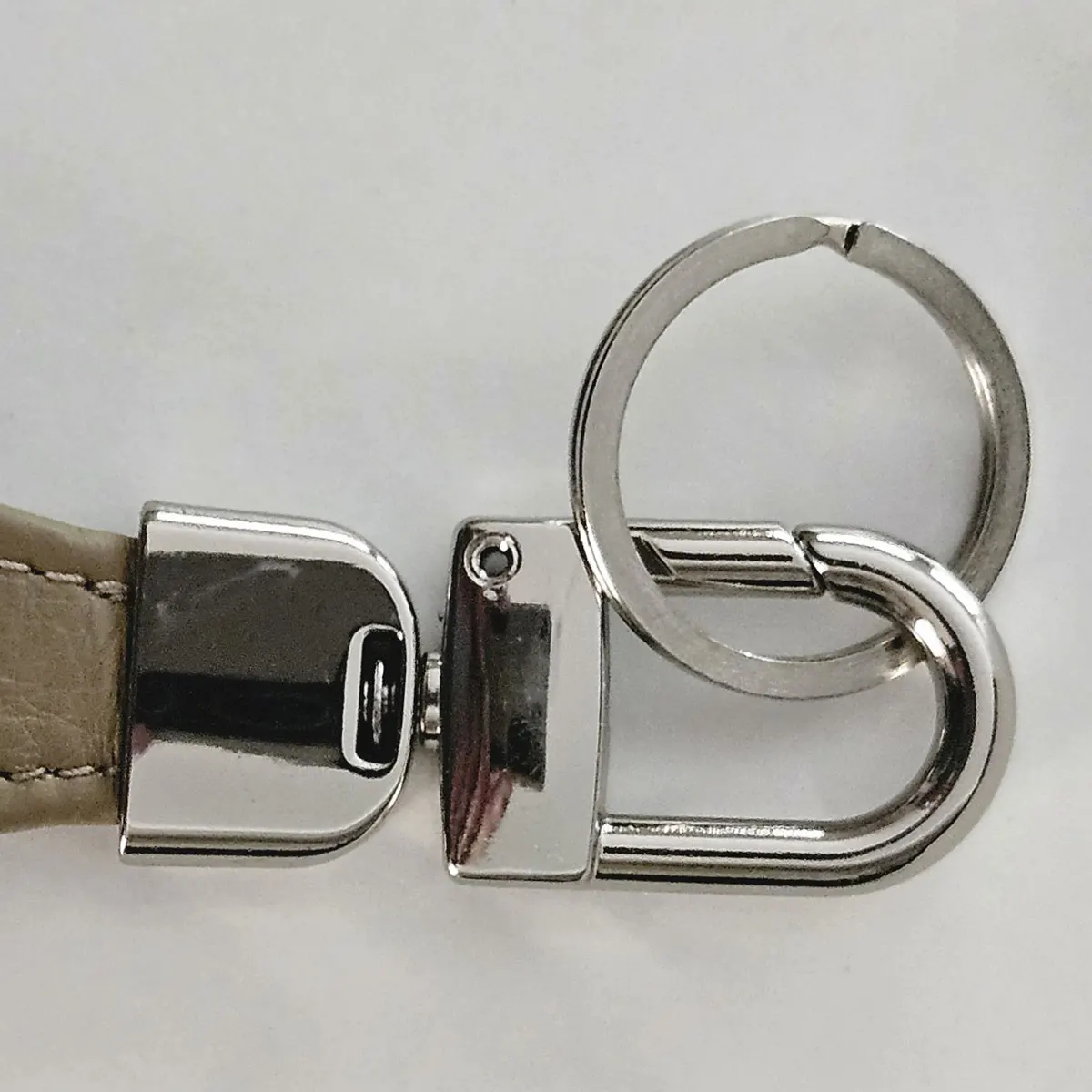 415_0000s_0001s_0001s_0006_Camada 85